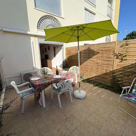 T2 Avec Jardin, Climatisation, Parking, Et Proche Commerces Apartamento Agde