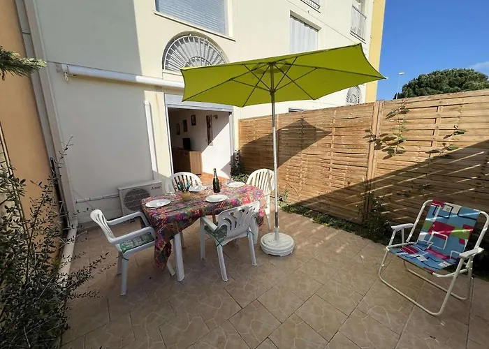 T2 Avec Jardin, Climatisation, Parking, Et Proche Commerces Apartamento Agde